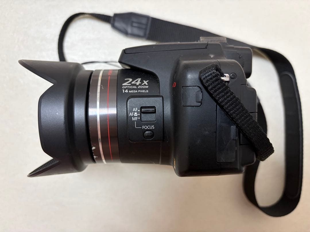 LUMIX FZ100 コンパクトデジタルカメラ