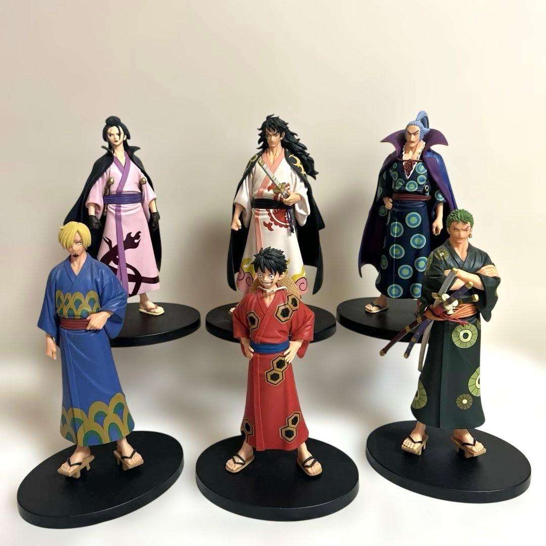 開封品■24体■ワンピース フィギュア まとめ売り／ルフィ ゾロ シャンクス 他