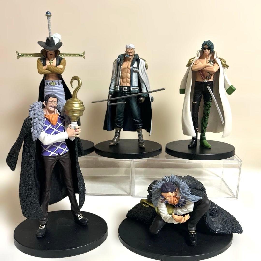 開封品■24体■ワンピース フィギュア まとめ売り／ルフィ ゾロ シャンクス 他