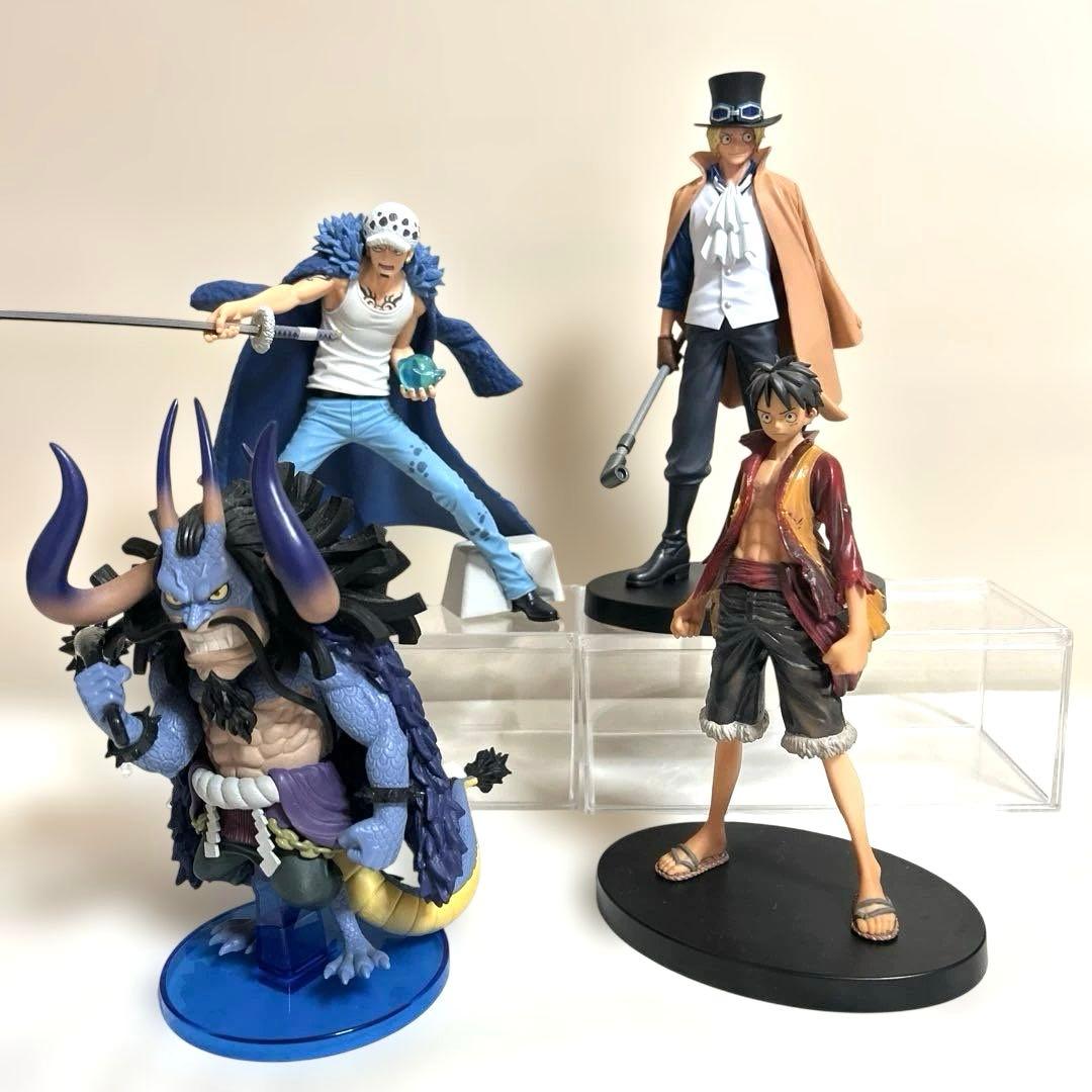 開封品■24体■ワンピース フィギュア まとめ売り／ルフィ ゾロ シャンクス 他