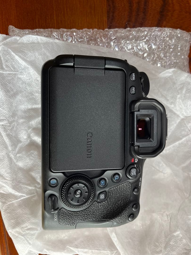 OH済 新品購入 Canon EOS 6D Mark II 2 ii 一眼レフ