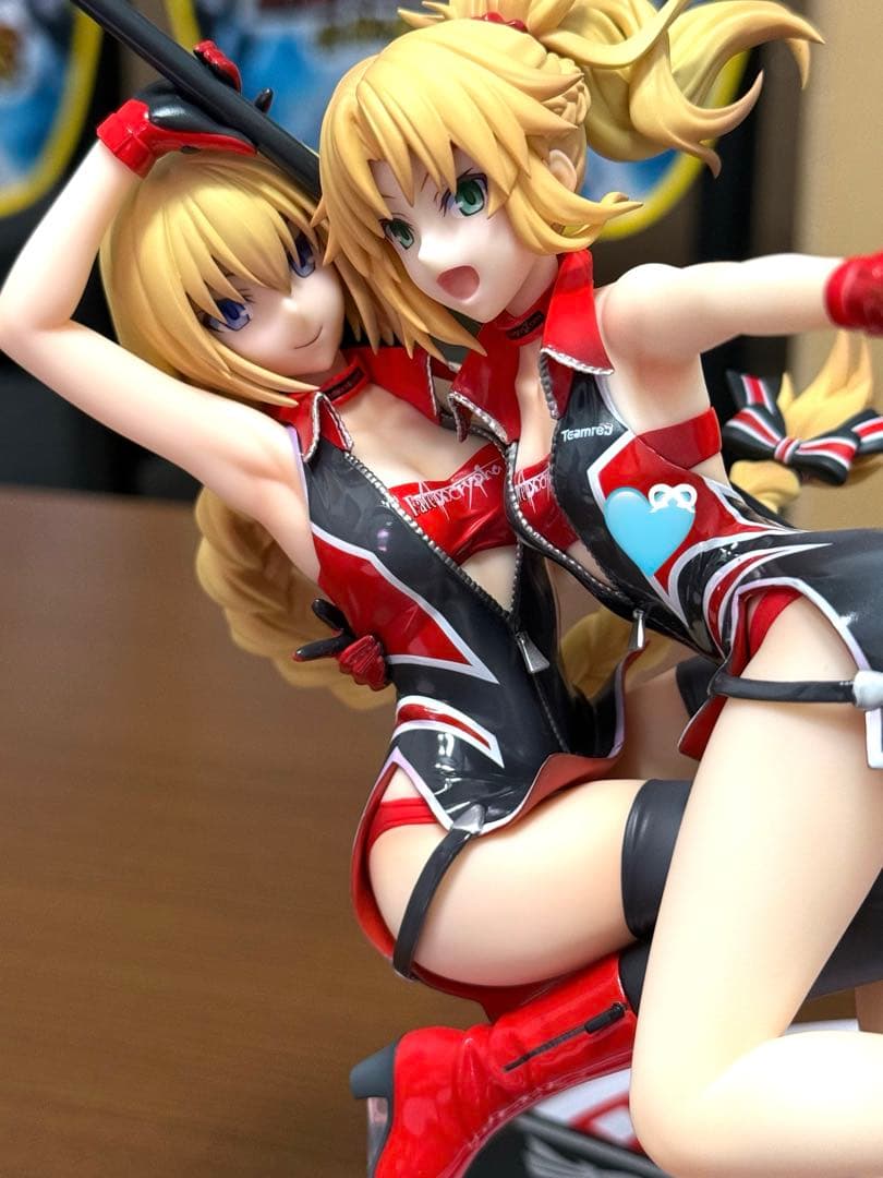 Fate Apocrypha ジャンヌ＆モードレッド レーシング フィギュア