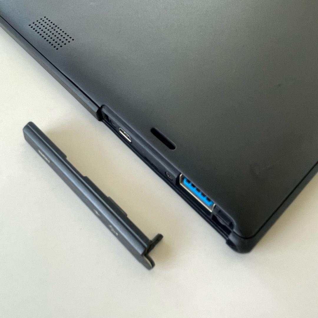 良品 SONY VAIO TAP11 タブレットPC