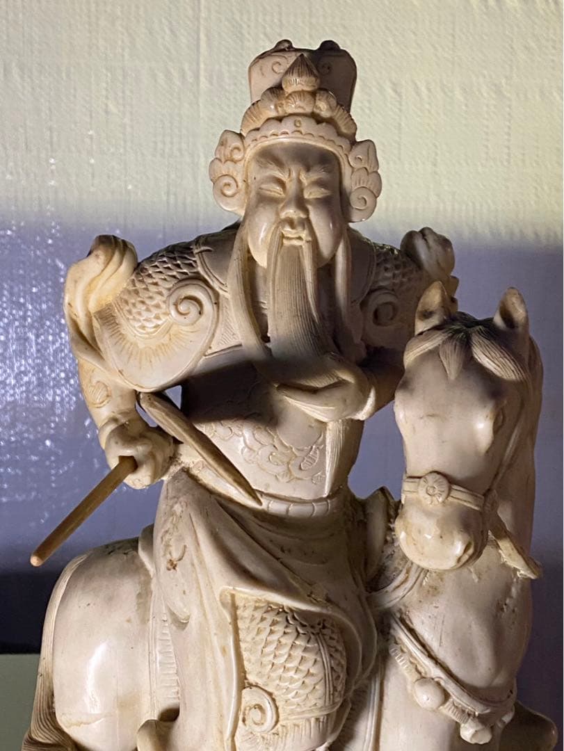 天然素材　騎馬武将像 木製台座付き　骨董