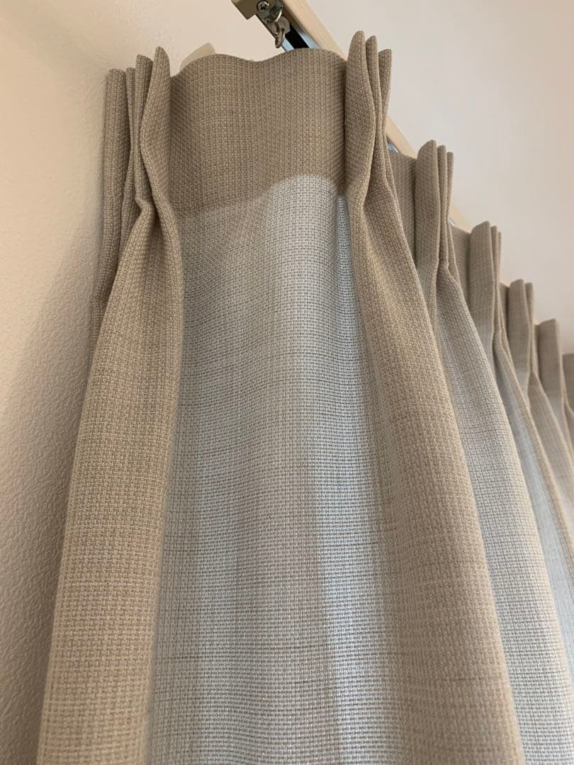 カーテン　オーダーメイドカーテン　遮光　断熱 節電効果 減音 ベージュ　フック