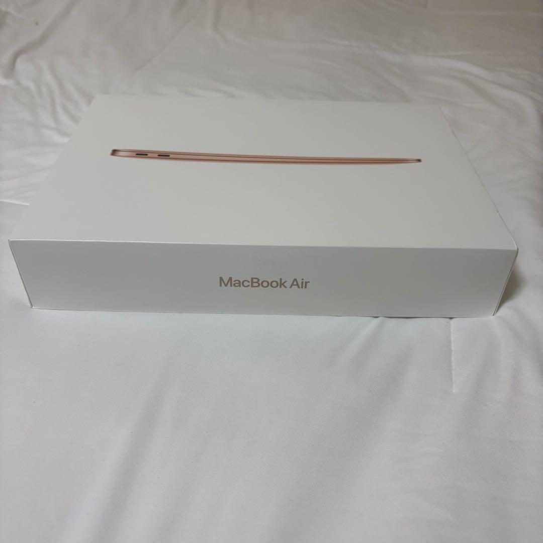 Apple M1チップ搭載13インチMacBook Air