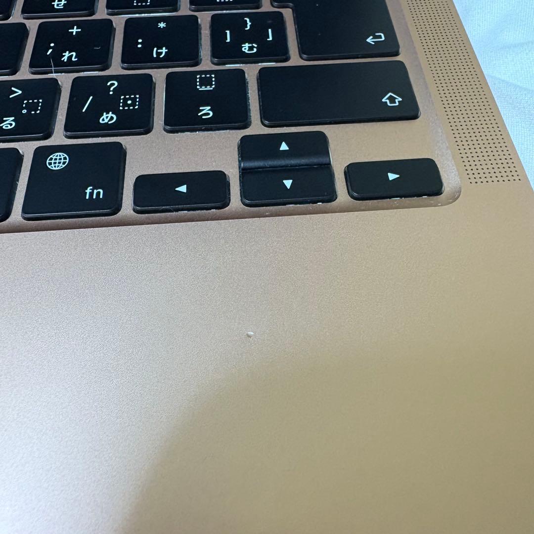 Apple M1チップ搭載13インチMacBook Air