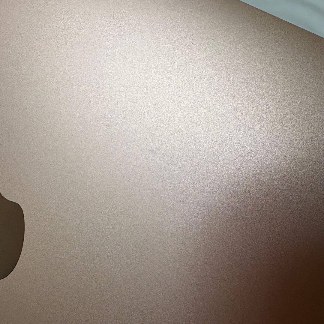 Apple M1チップ搭載13インチMacBook Air