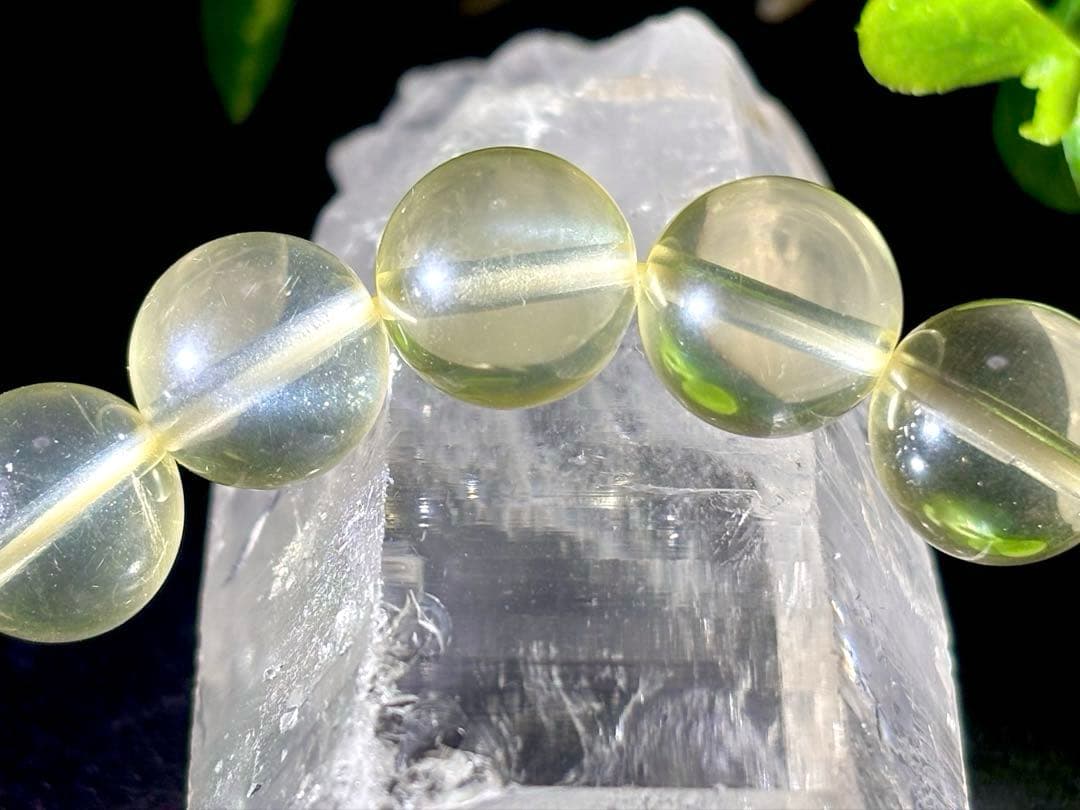 究極品質　永遠の力を宿した奇跡のクリスタル　幻のブルースターオウロベルデクォーツ