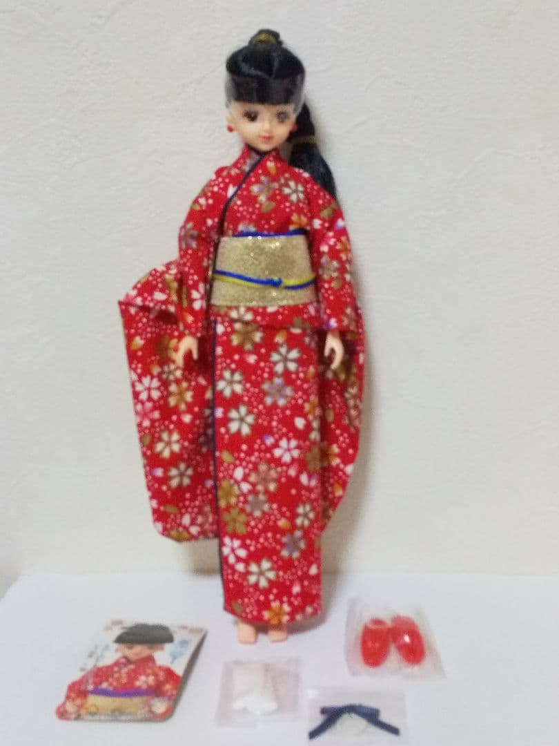 ❤1998年桂由美プロデュース❤旧タカラジェニー　着物ジェニー赤桜♥箱無し新品♥