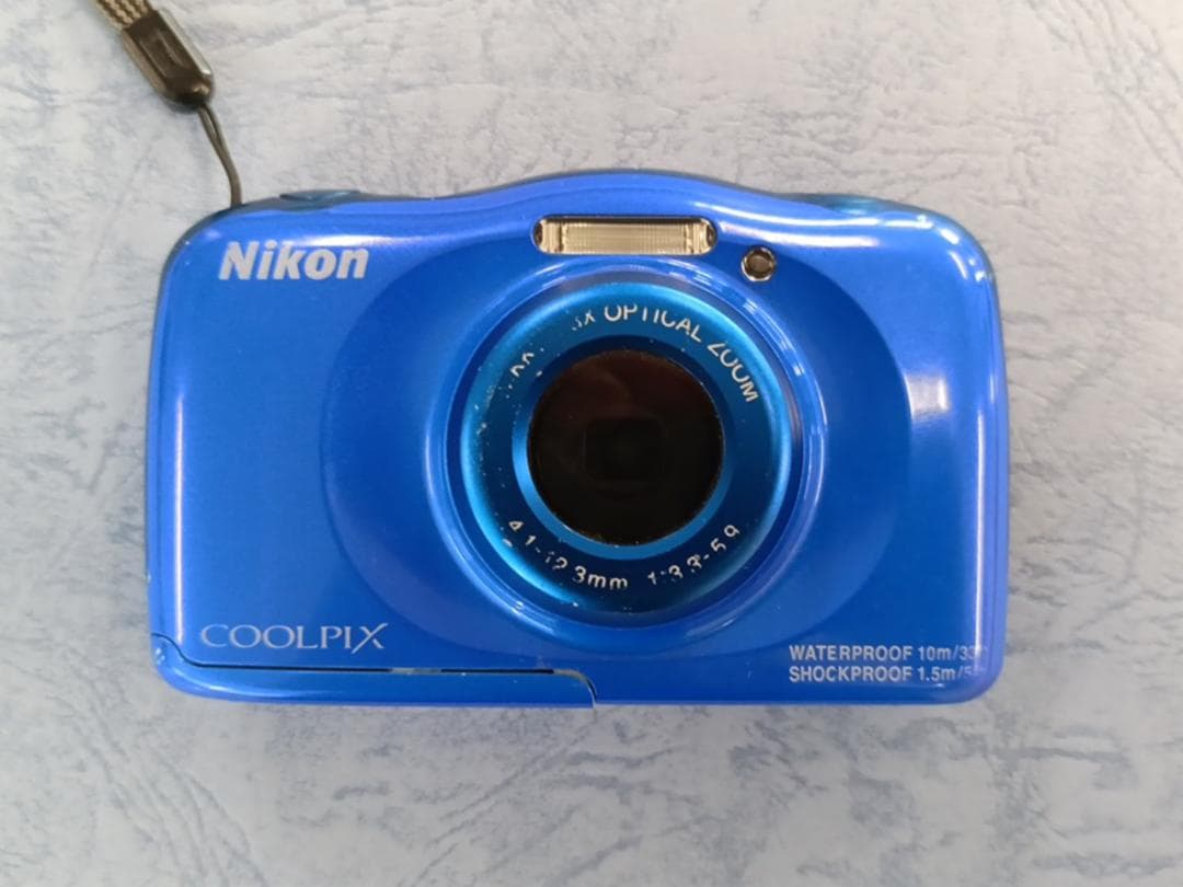 コンデジ ニコン/Nikon クールピクス/COOLPIX S33 おまけ付