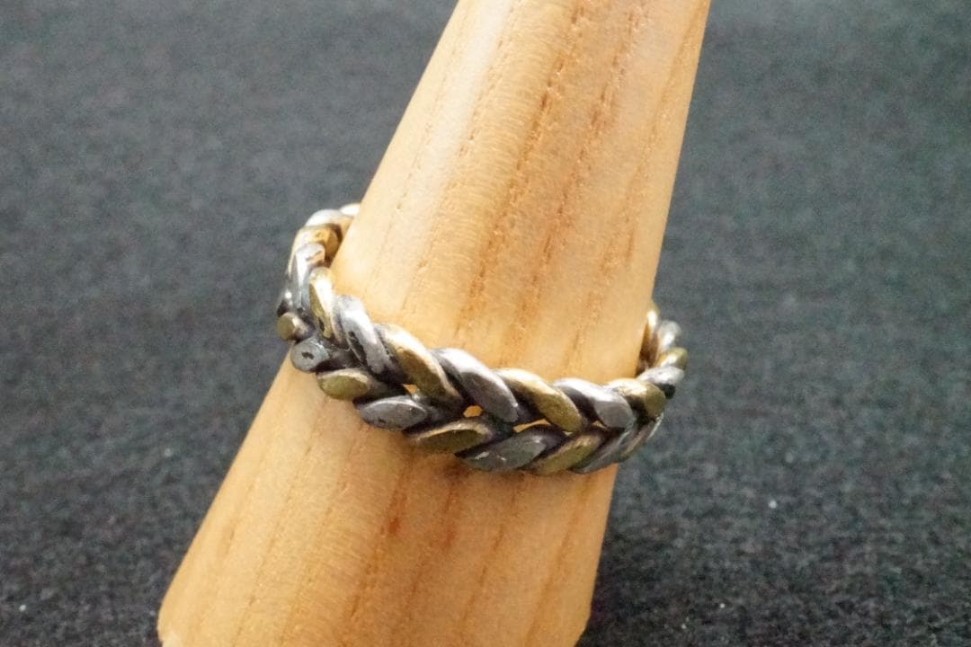 【シルバー&真ちゅうアクセサリー】ツイストリング