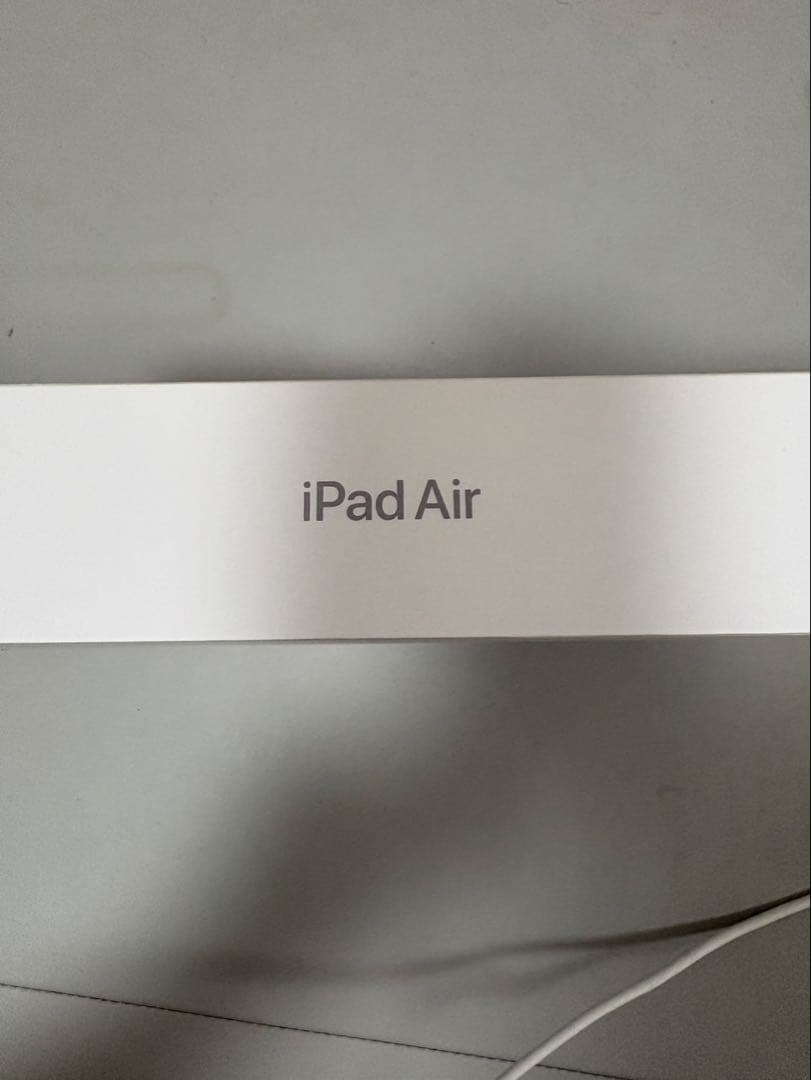 Apple iPad Air 128GB Wi-Fi + Cellular 箱