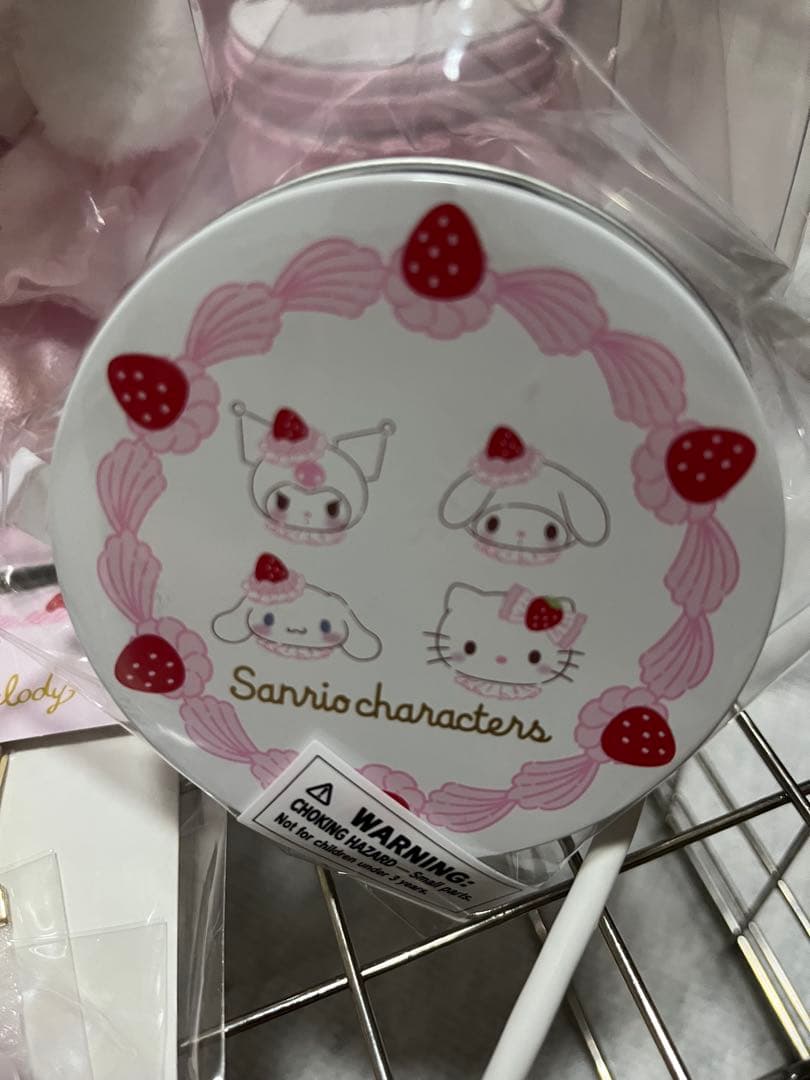いちごホイップ　サンリオ　キティ　マイメロ