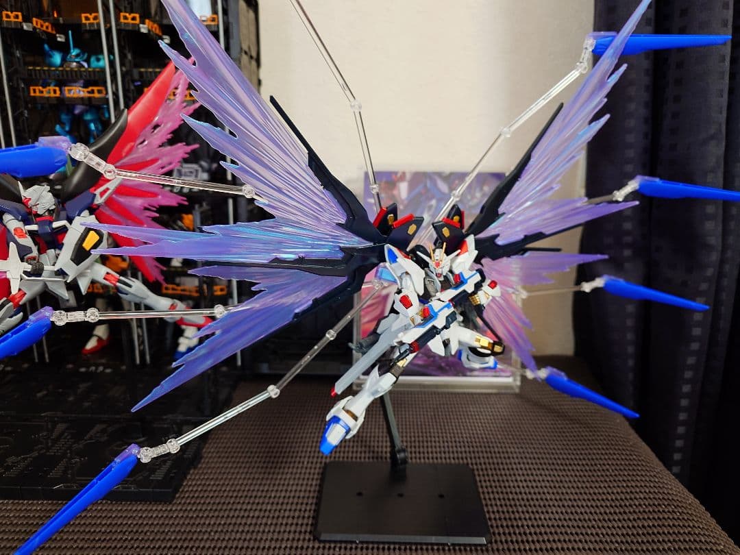 HGストライクフリーダム弐式＋プラウドディフェンダーセット