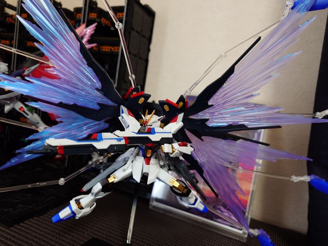 HGストライクフリーダム弐式＋プラウドディフェンダーセット