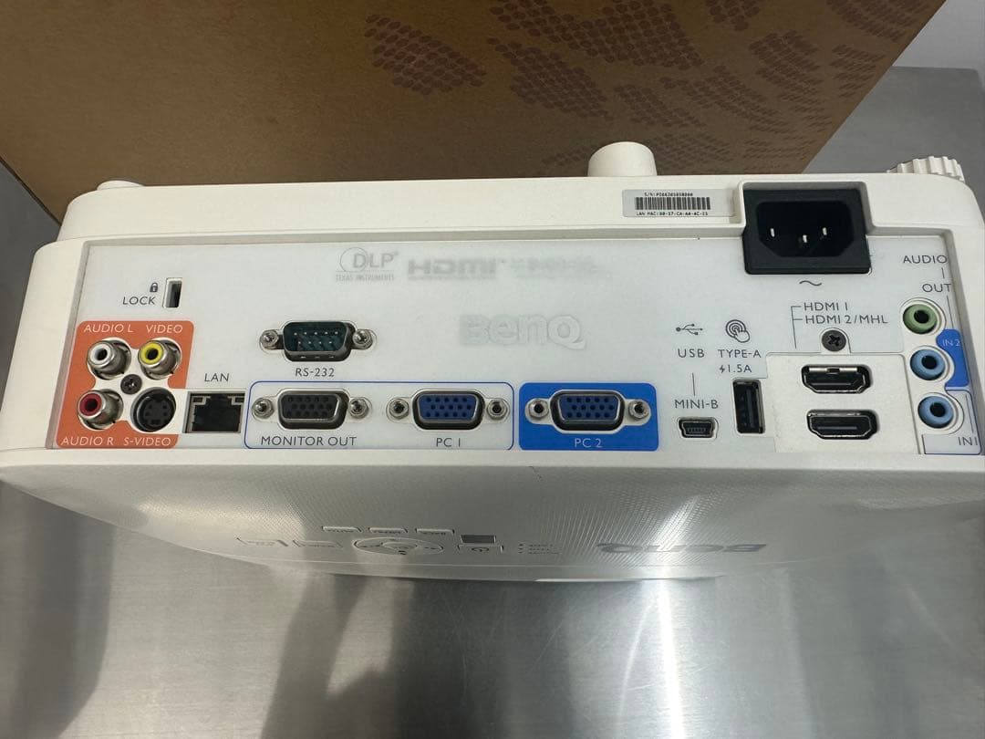 BenQ プロジェクター本体(MW826ST) 短焦点