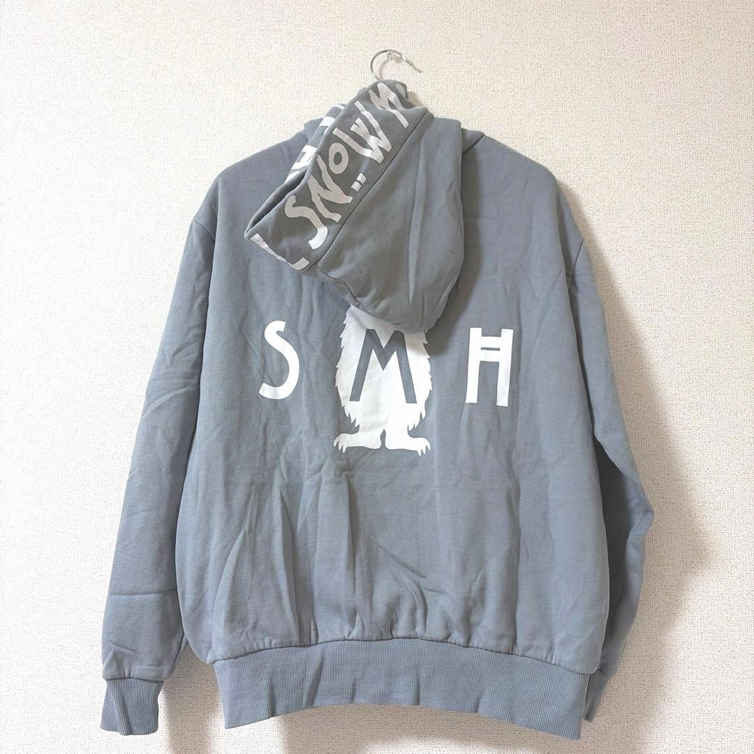 グレー フード付きパーカー 'HERE'S HYDE!'