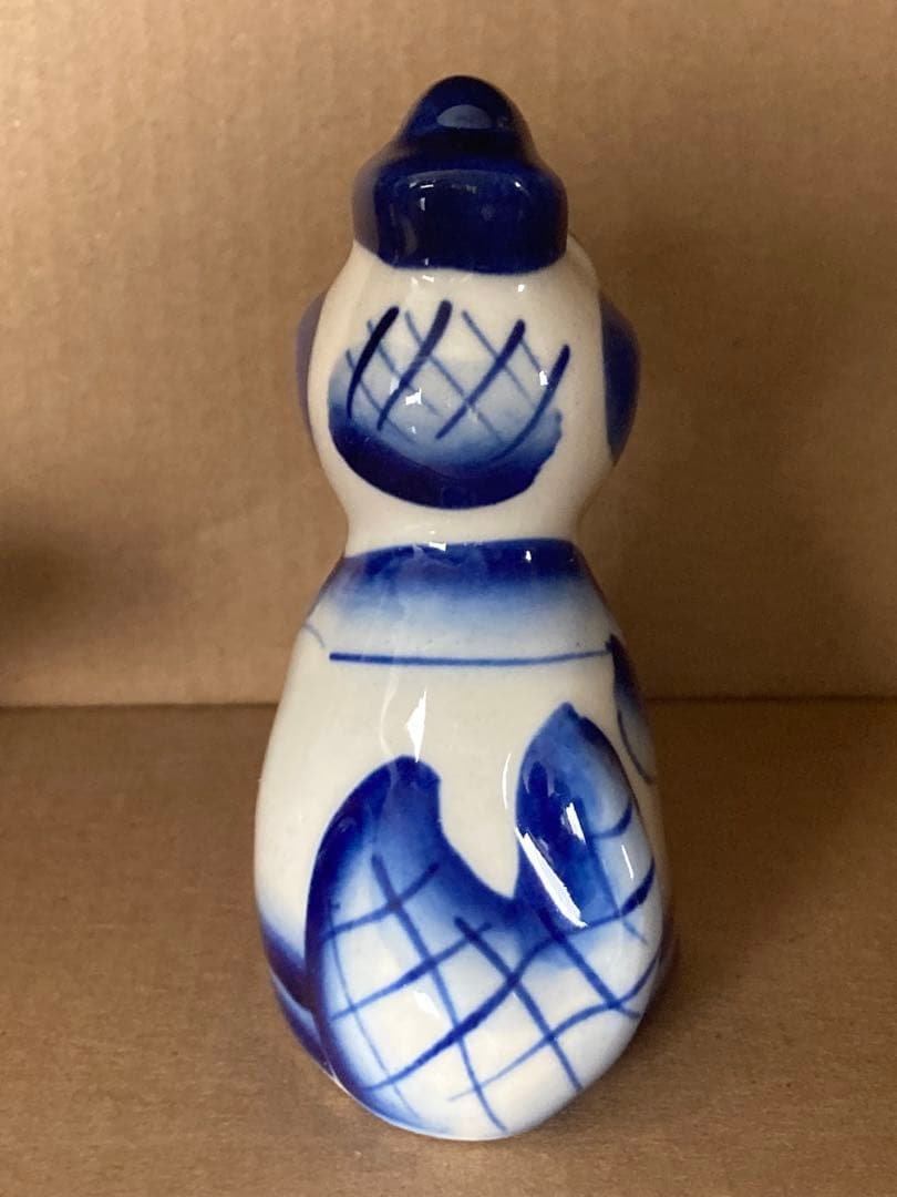 チェブラーシカ　ゲーナ　陶器　置物 グジェリ焼き