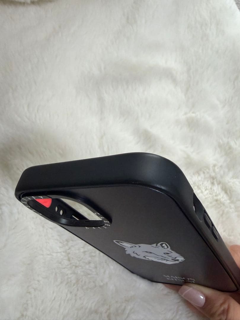 MAISON KITSUNÉ マグセーフ　iPhone15 ケースティファイ