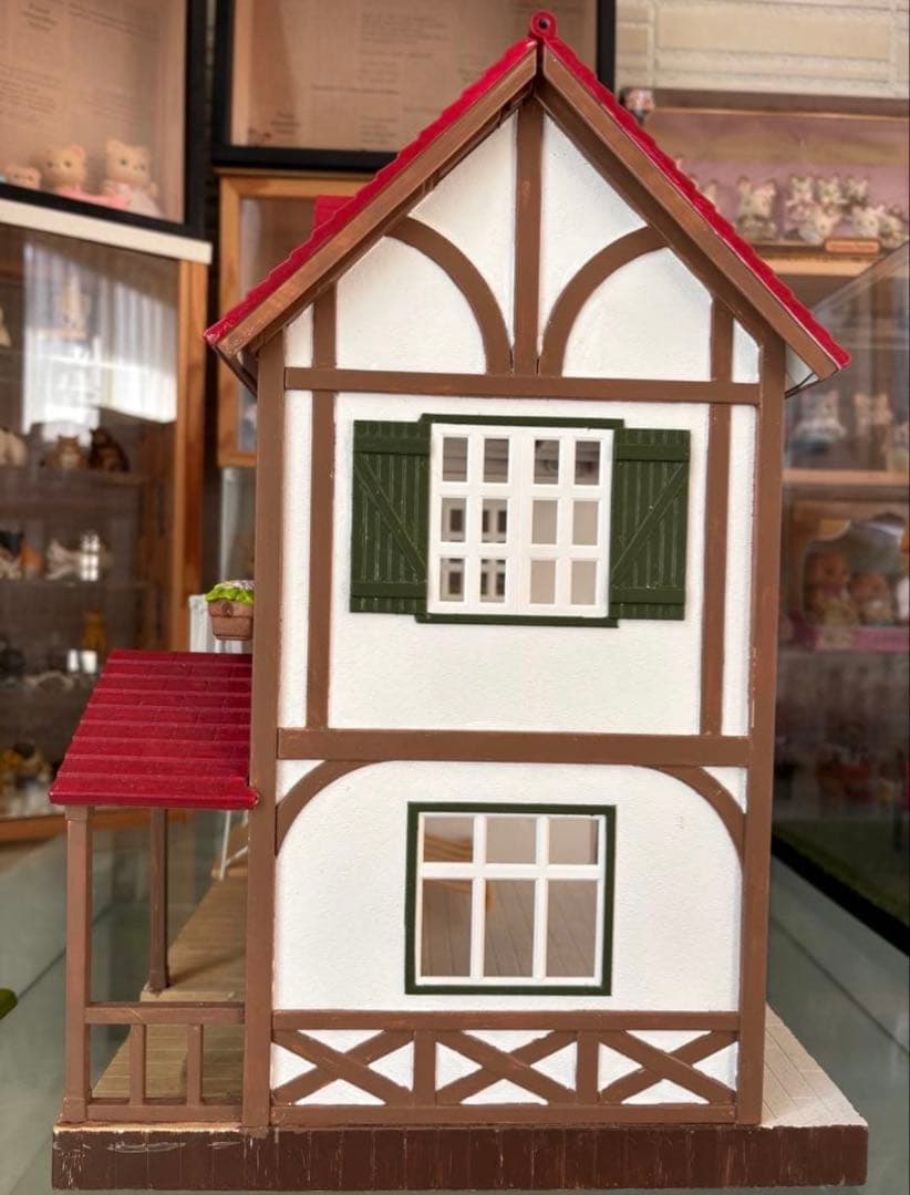 シルバニアファミリー　家　赤い屋根　人形　家具　おまとめ
