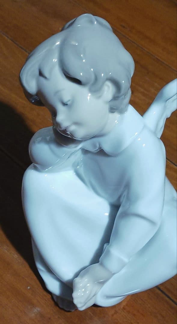 LLADRÓ 天使の考え事 陶磁器製 未使用品