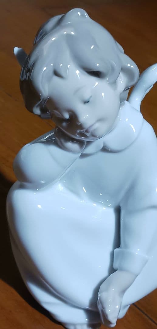 LLADRÓ 天使の考え事 陶磁器製 未使用品