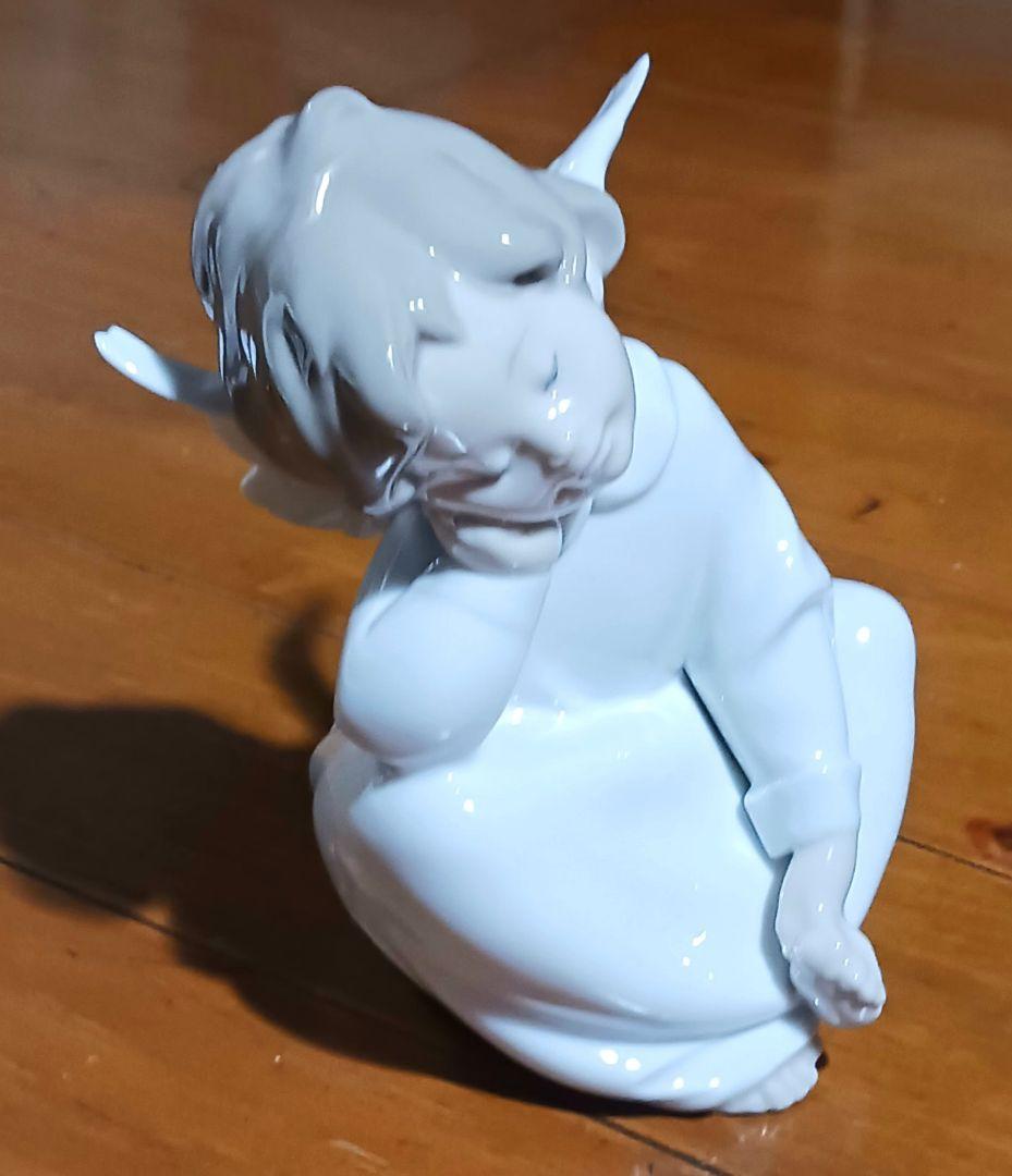 LLADRÓ 天使の考え事 陶磁器製 未使用品