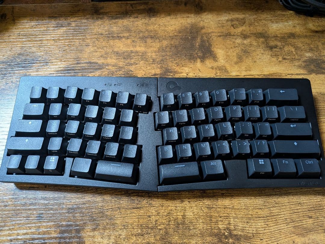 MISTEL MD600 ALPHA 静音赤軸　英字配列