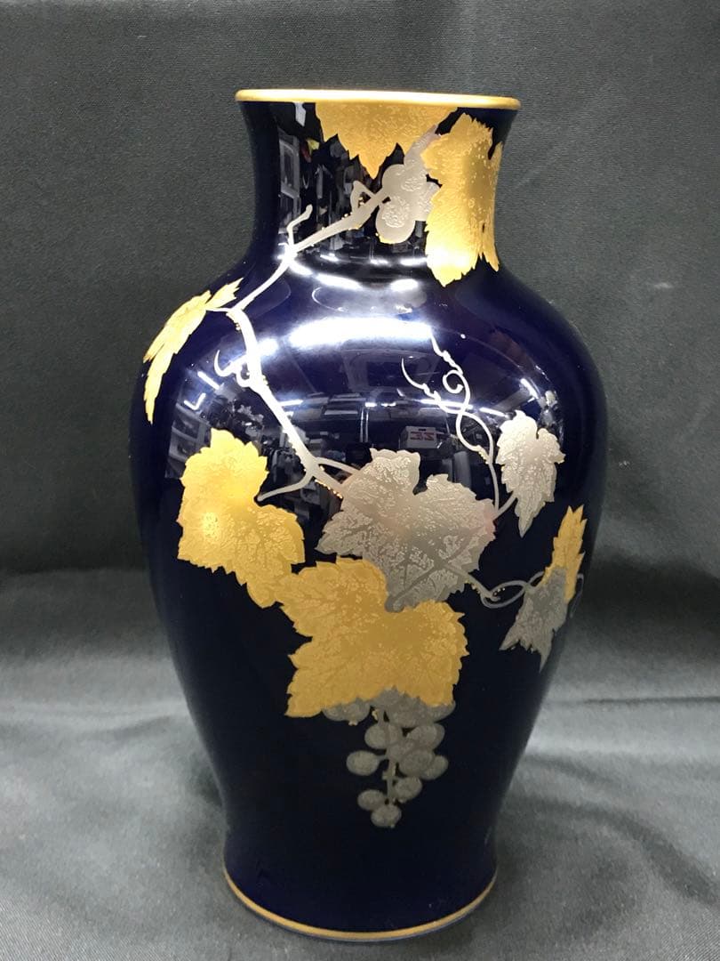 【USED】大倉陶園　金触　ブドウ　葡萄　花瓶　フラワーベース