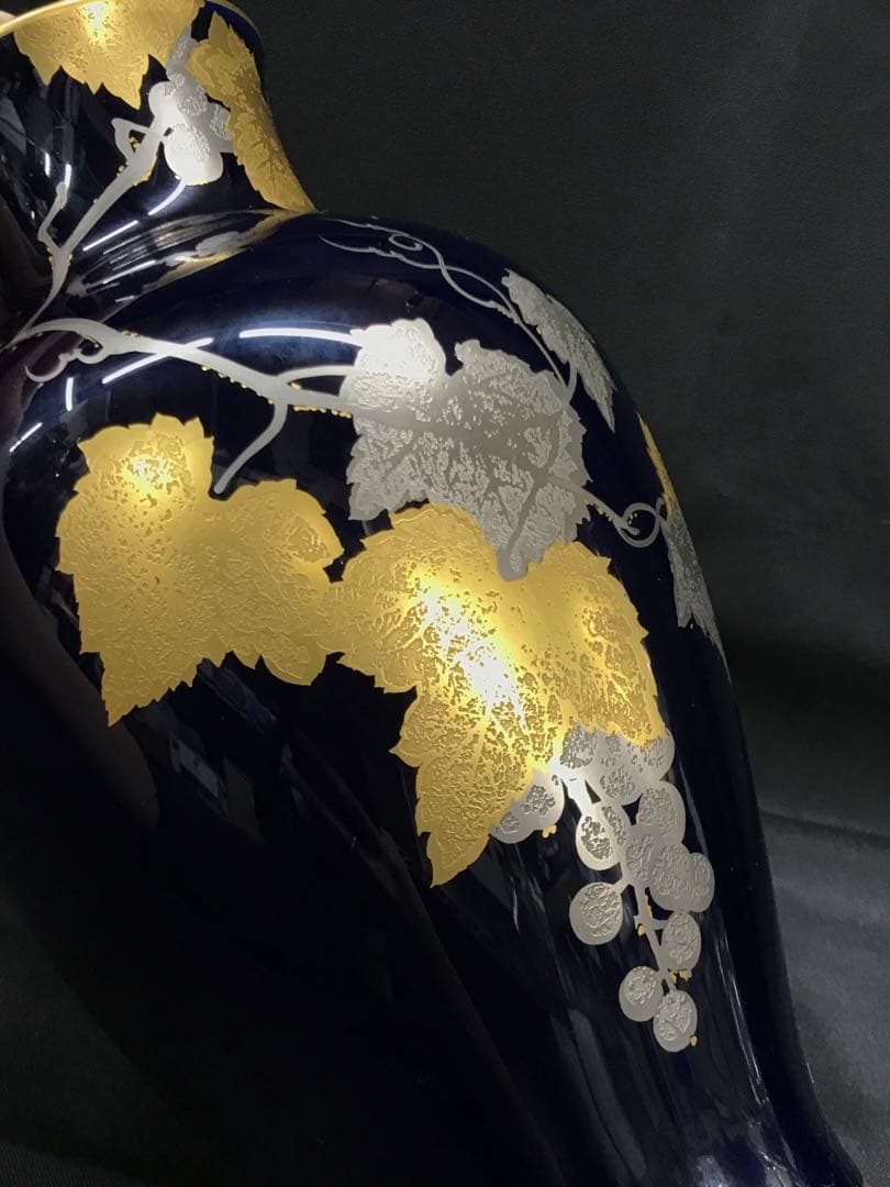 【USED】大倉陶園　金触　ブドウ　葡萄　花瓶　フラワーベース