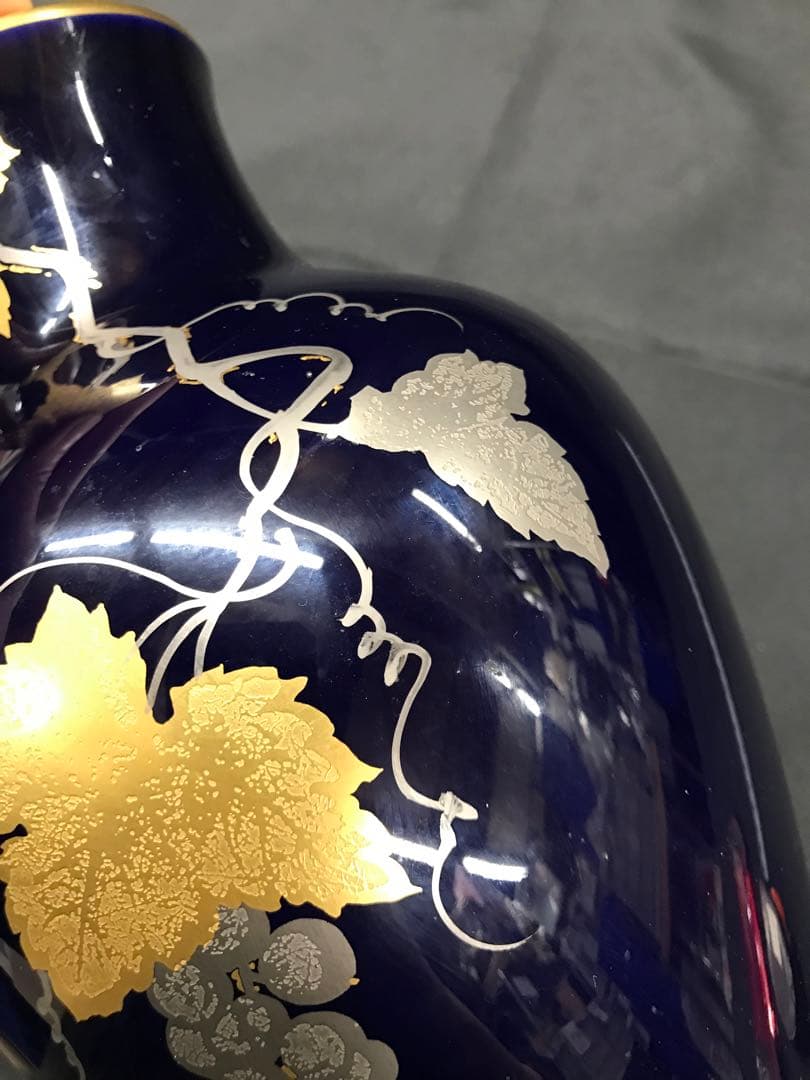 【USED】大倉陶園　金触　ブドウ　葡萄　花瓶　フラワーベース