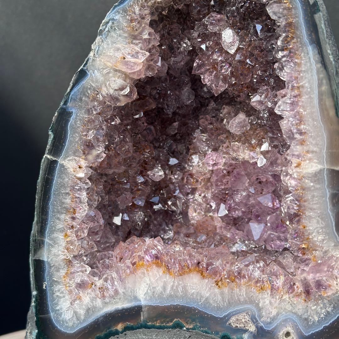 天然石 タイチンルチルクォーツ共生アメジストのドーム　置物共生G.82