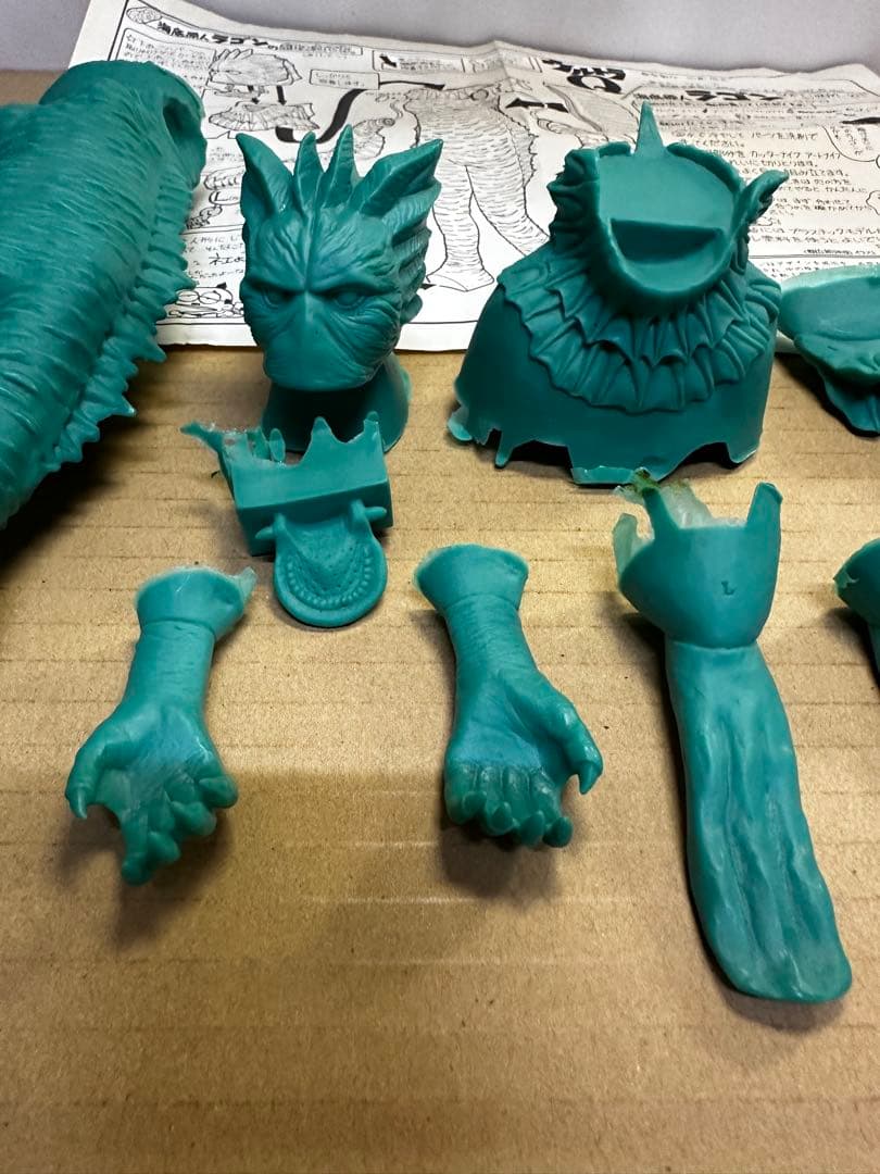 未使用　ウルトラQ ウエーブ　原型 田島信光 ラゴン　ソフビ　ガレージキット