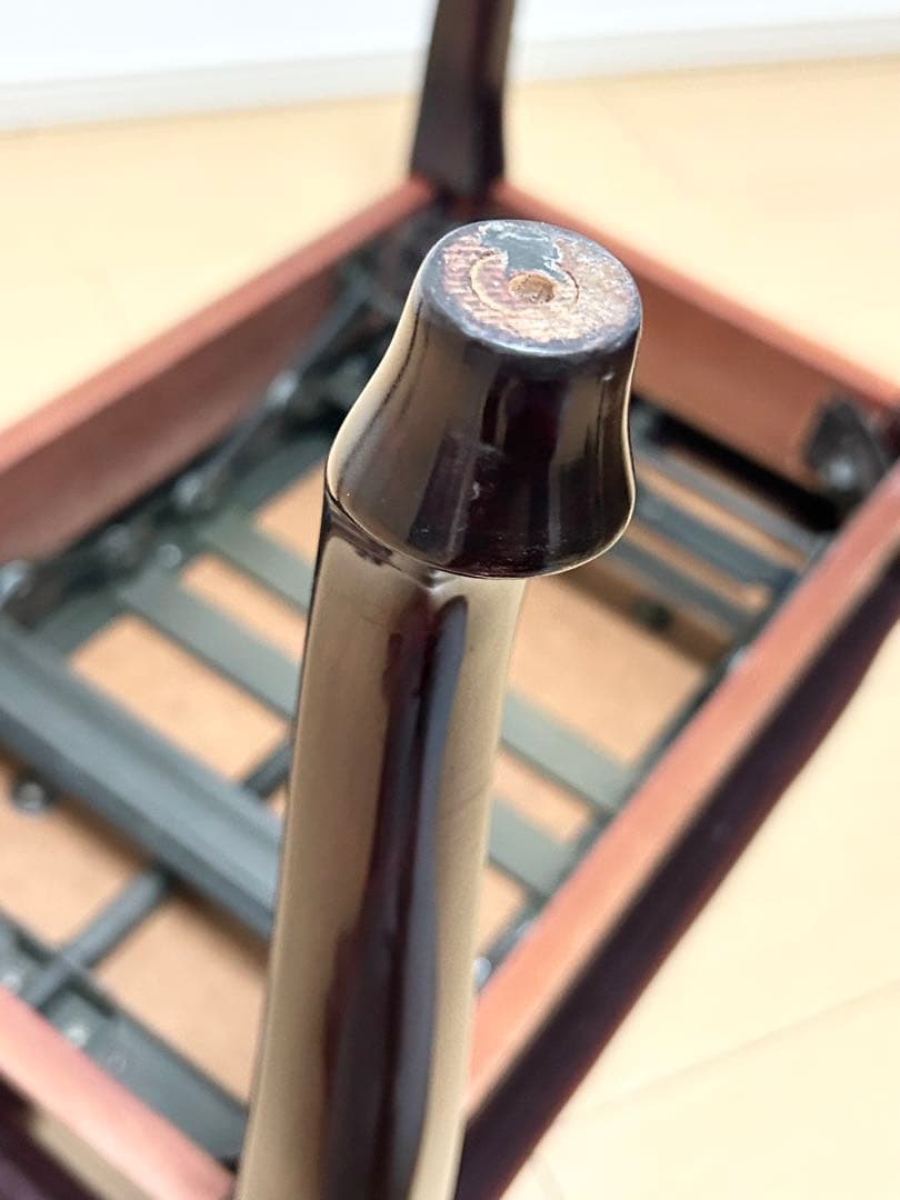 ピアノ椅子　マホガニー　ワインレッド　猫脚　アップライトピアノ　グランドピアノ