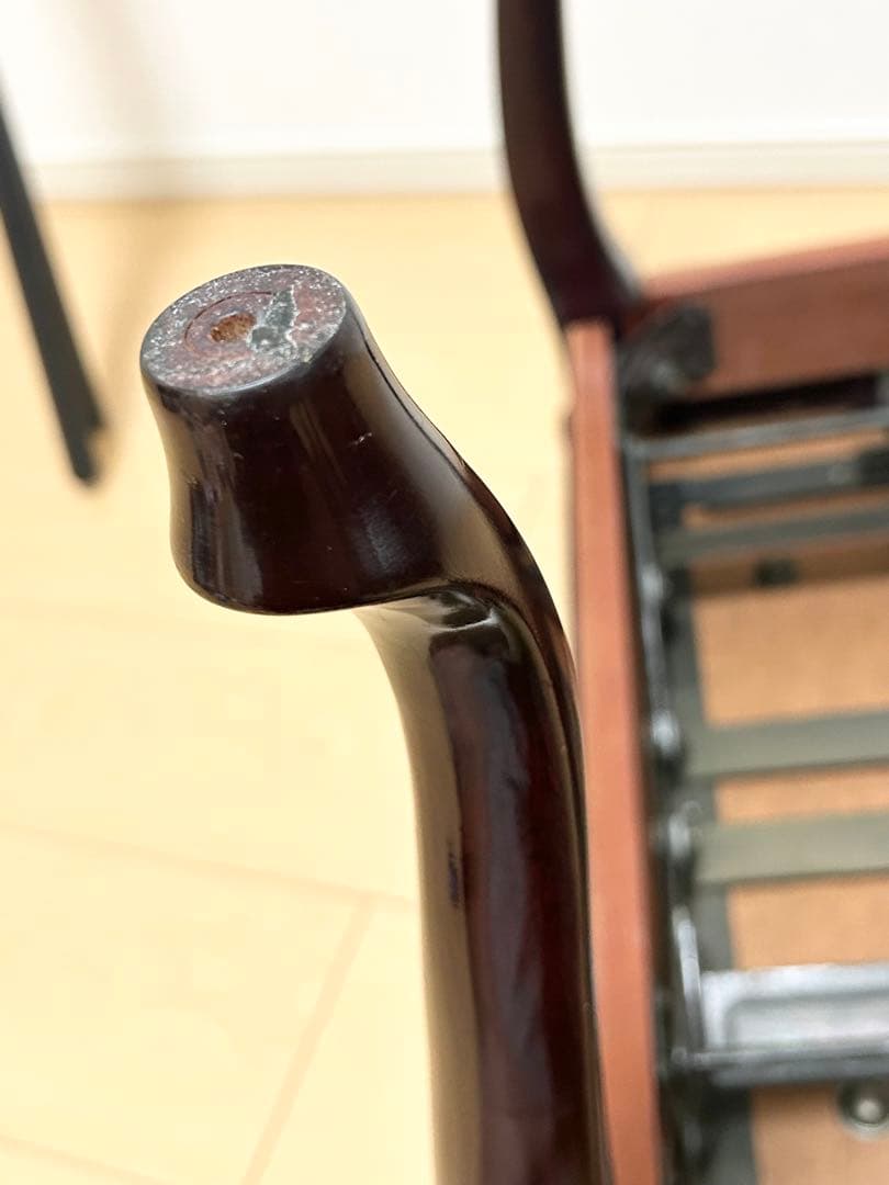 ピアノ椅子　マホガニー　ワインレッド　猫脚　アップライトピアノ　グランドピアノ