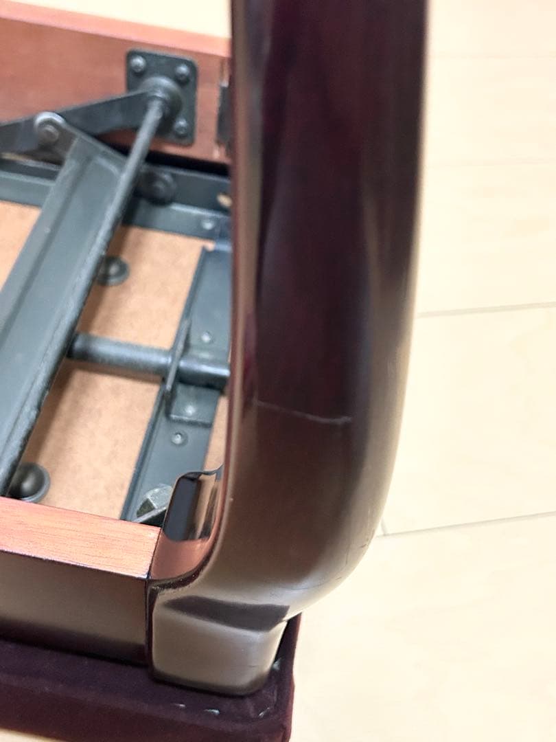 ピアノ椅子　マホガニー　ワインレッド　猫脚　アップライトピアノ　グランドピアノ