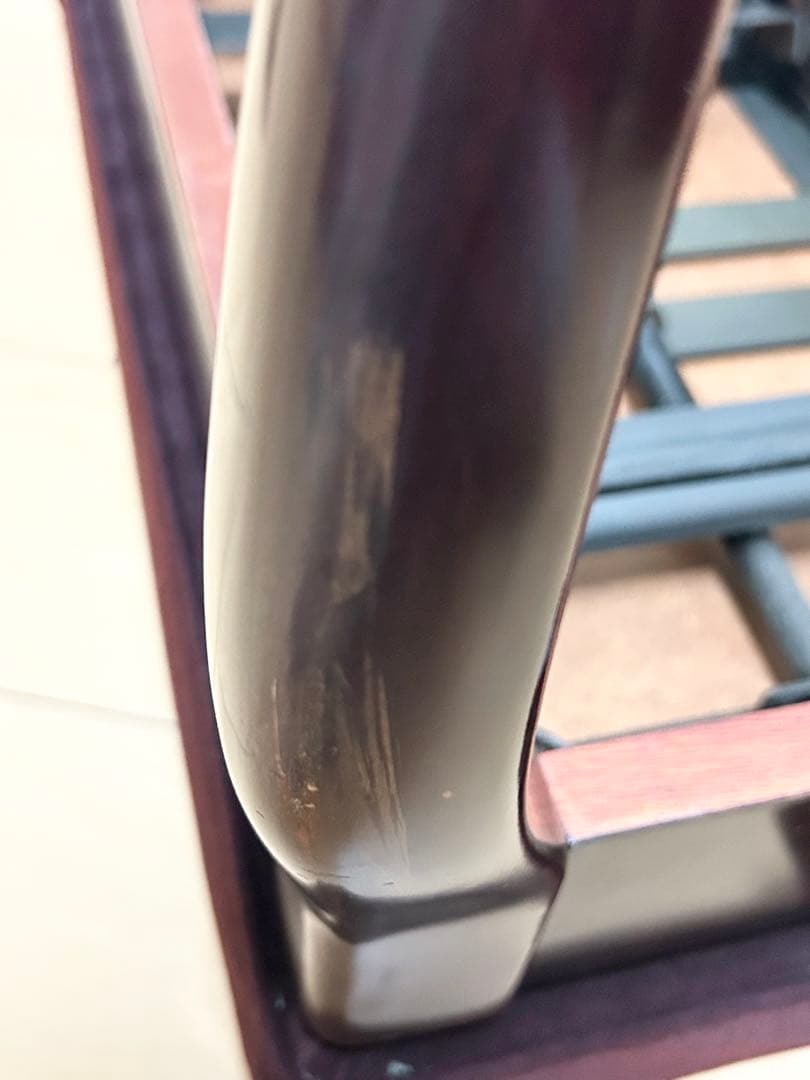 ピアノ椅子　マホガニー　ワインレッド　猫脚　アップライトピアノ　グランドピアノ