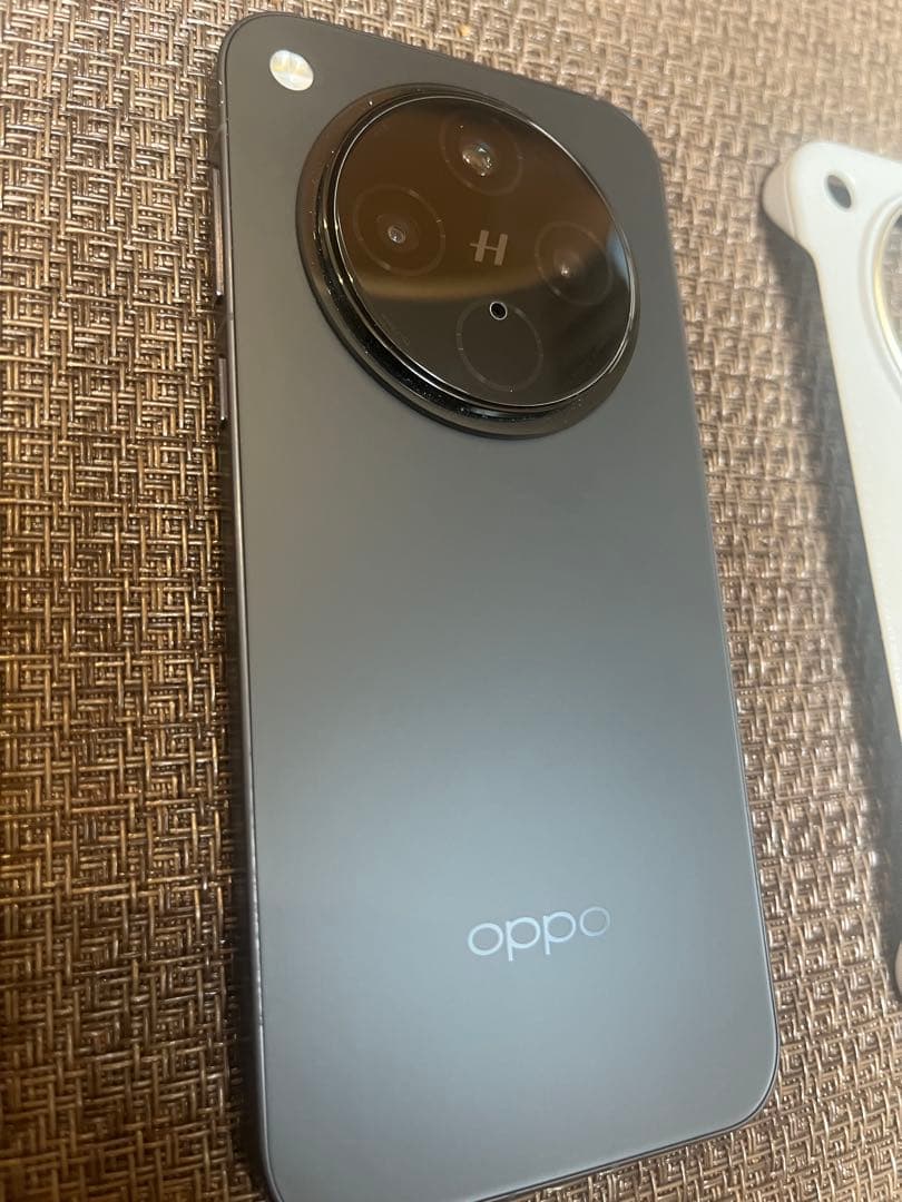 L*g様 OPPO FindX8 512GB 国内SIMフリーモデル