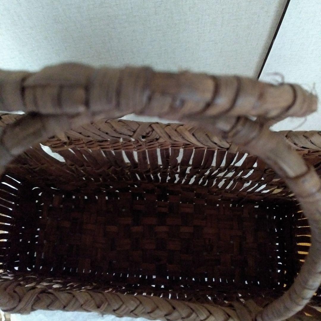 最終値引価格～3/25迄新品未使用「竹虎」 国産山葡萄手提げ籠バック