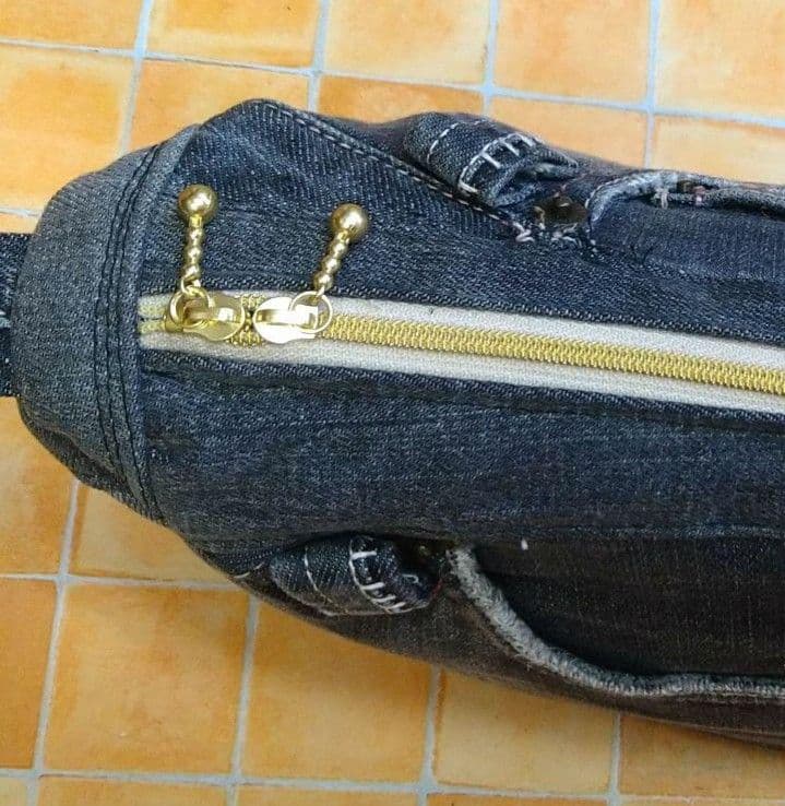 デニムリメイク お洒落Vintage♪ ラウンドショルダーバッグ ブラック