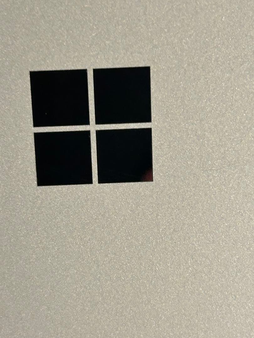 美品　完動品大幅値下　Microsoft Surface GO2 本体と充電器