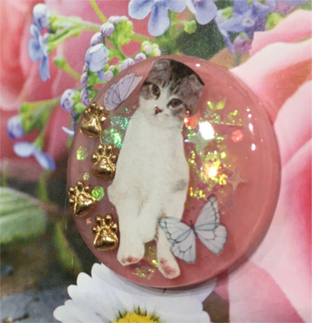 レジンヘアゴム、メタルパーツ足跡猫ちゃん・再販不可