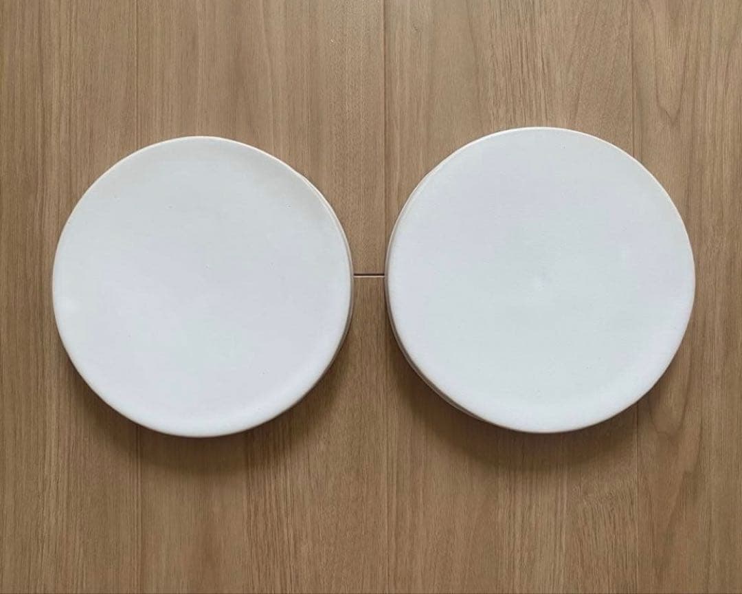 直井真奈美さん　白台皿　2枚セット