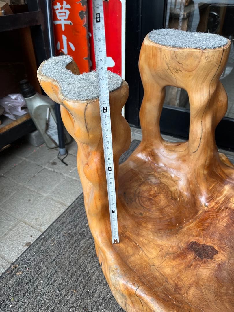 一枚板座卓、一本木座卓、切り株座卓、自然木彫り込み座卓、コブ付き彫り込み座卓
