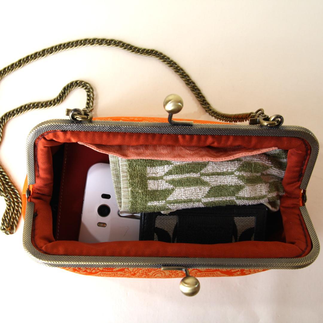 金箔帯をリメイクしたがま口バック/着物にも洋服にも合う/帯リメイクバッグ