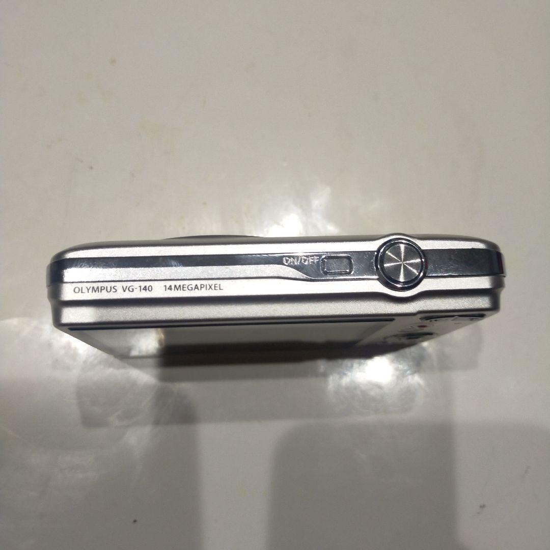 動作確認 充電器付 OLYMPUS VG-140 シルバー デジカメ HDムービ
