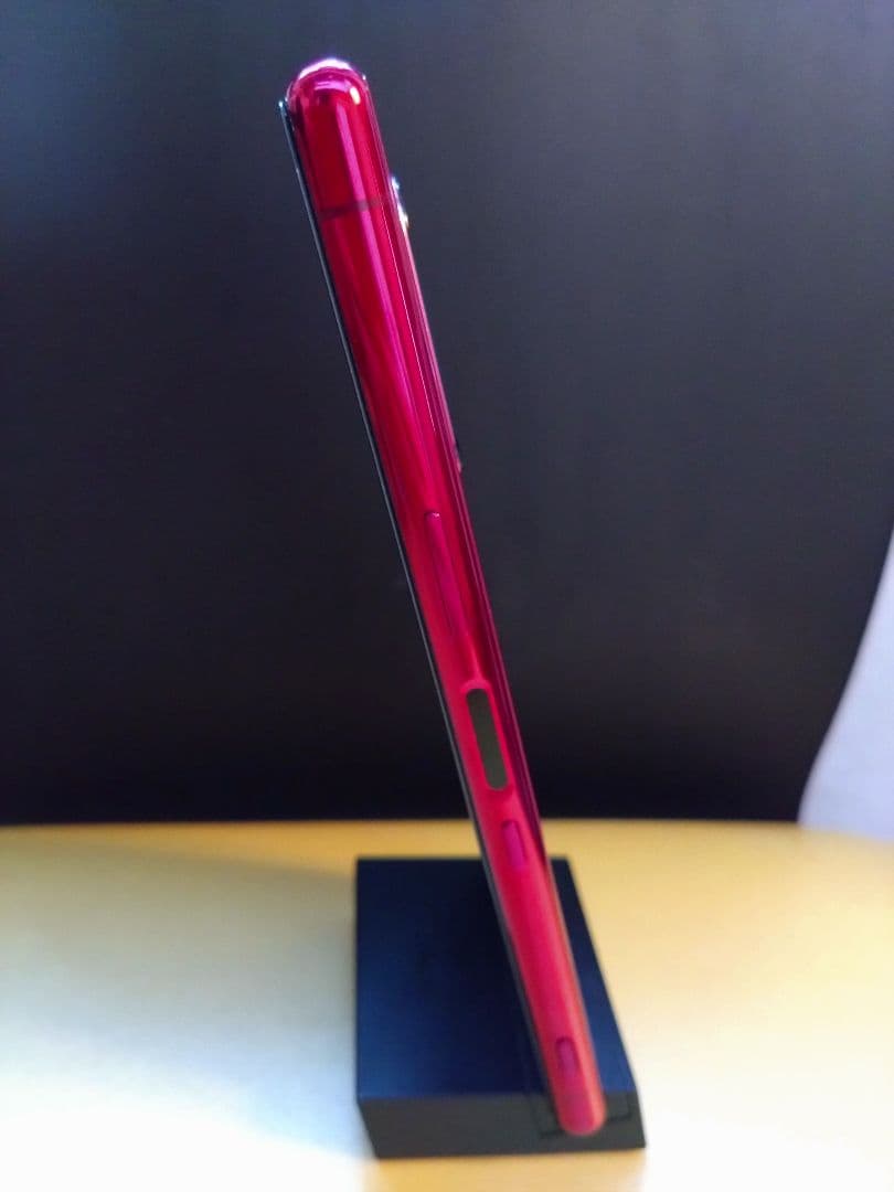 Xperia 5 レッド 64 GB docomo