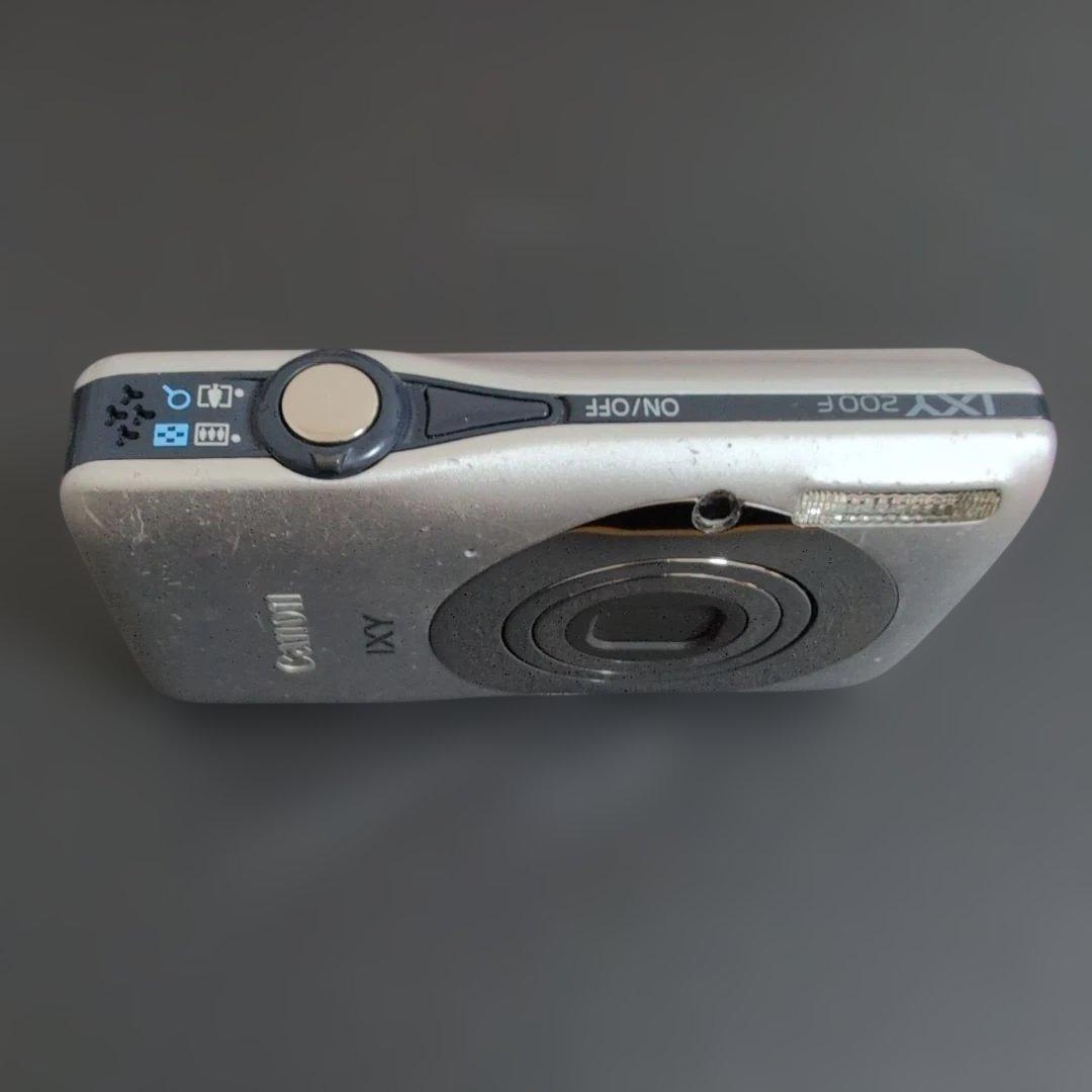 Canon IXY 200F デジタルカメラ