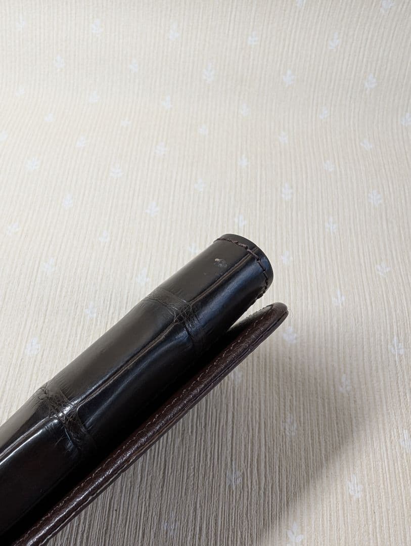 クロコダイル長財布 ブラウン かぶせタイプ